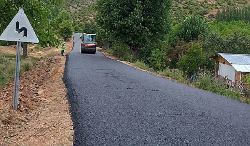 Beypazarı Doğanyurt Muhtarı Rıza Koçak: “Ankara Büyükşehir belediyesi köyümüzün yolunu asfaltladı”