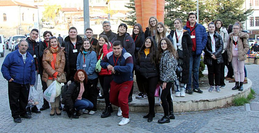 Erasmus Projesi Kapsamında Ülkemize gelen öğrenciler belediye başkanını ziyaret etti: